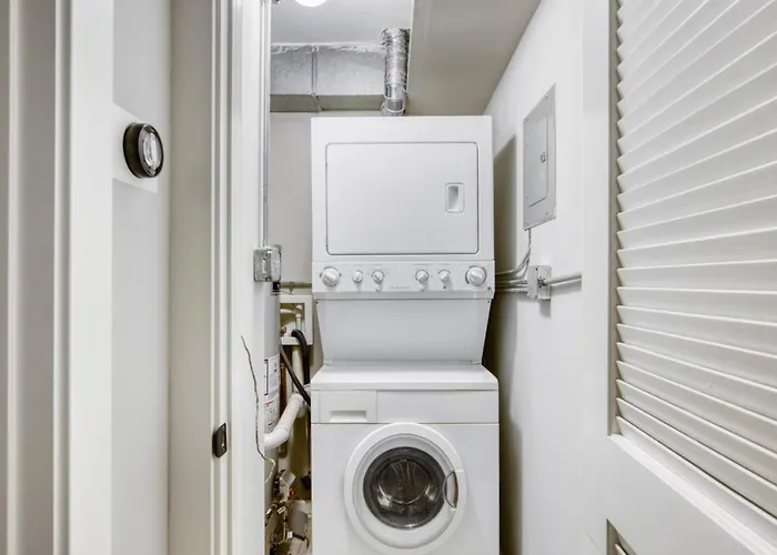Lakeview 2br W Patio Wd Nr Wrigley Field Chi-458 Apartamento